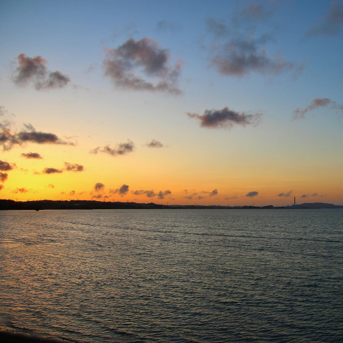 Okinawa sunset on the beach ocean view 沖縄 夏 太陽 日没 空 海 ビーチ